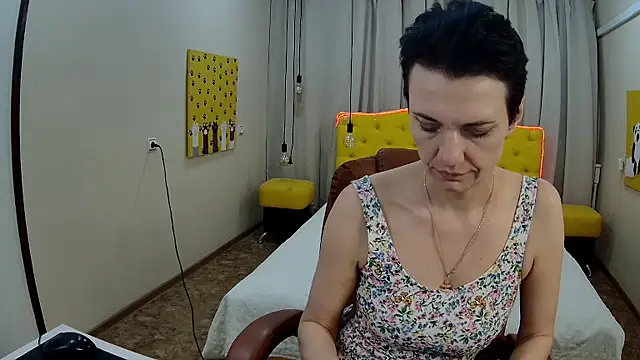 AvaSaturnian's cam snapshot