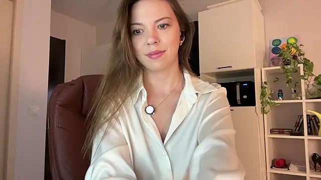 Victoria1Love's cam snapshot