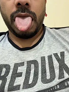 Hot_Boy8677's cam snapshot