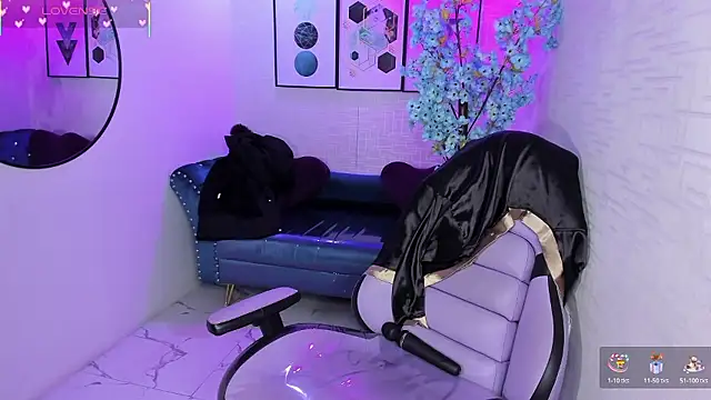 Theia_moon's cam snapshot