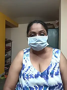 queendivya live sex cam