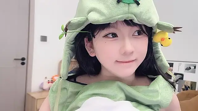 lnua-lnua live sex cam