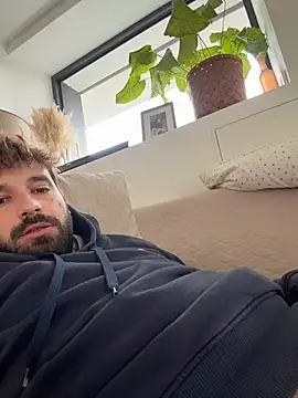 elbandito1919's cam snapshot