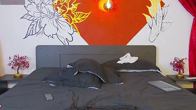 Maylu_Fox's cam snapshot