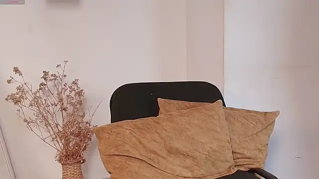 Brownluxe's cam snapshot