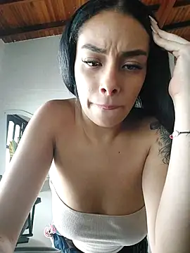 publicdesiary's cam snapshot