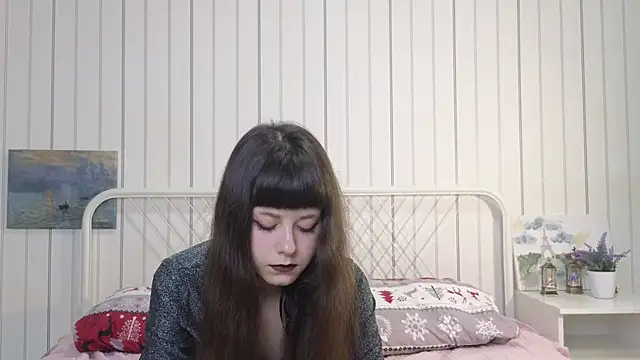 BellaLewter's cam snapshot