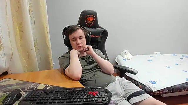 iliaskrislove live sex cam