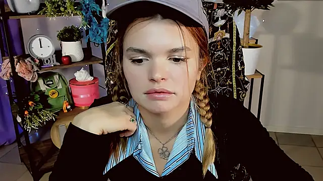 SaraGolben's cam snapshot