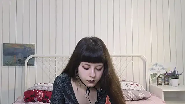 BellaLewter's cam snapshot