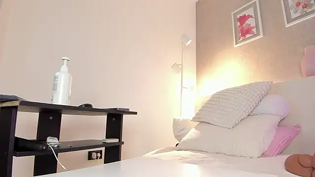 roxannegomez's cam snapshot