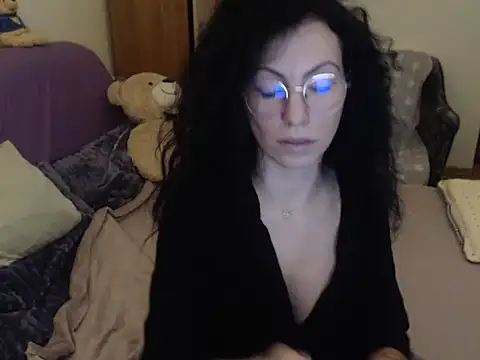 Emmatoo's cam snapshot