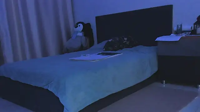 JanetShy's cam snapshot