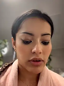 Risky_Workouts's cam snapshot