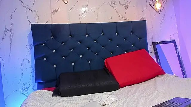 Seleny_fitness1's cam snapshot