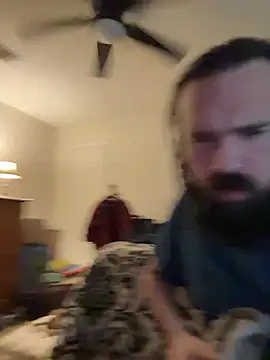 beardedfantasydaddy's cam snapshot