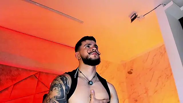 DickGriffith_'s cam snapshot