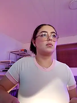 Emmy_peach1's cam snapshot