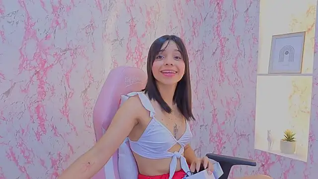 IssaSkinny's cam snapshot