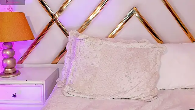 JacobRusso live sex cam