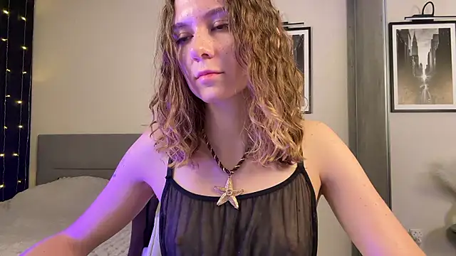 KellySunn's cam snapshot