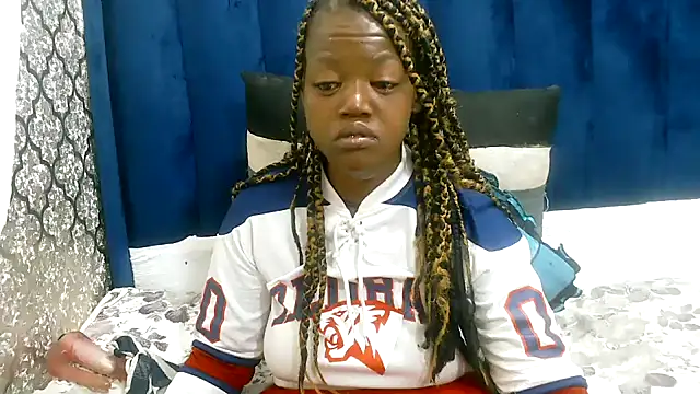 DarkBeauty33's cam snapshot