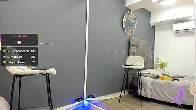 emilio_brandon's cam snapshot