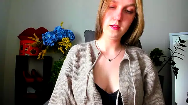 Nesie-Stoun's cam snapshot