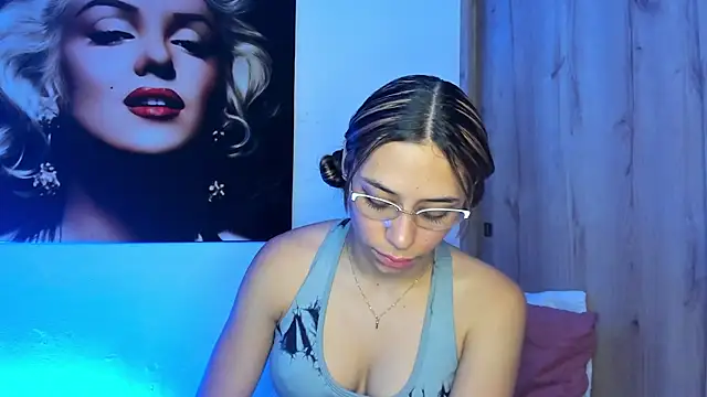 TANIA_06's cam snapshot