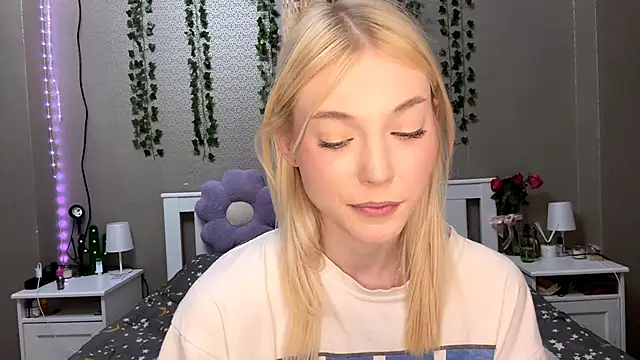 LlsabethHaze's cam snapshot