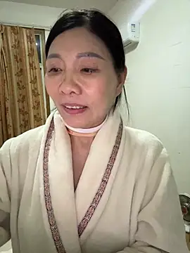 xiiuuff18 live sex cam