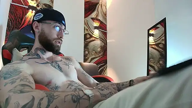 Luke_davis01 live sex cam