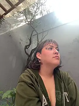 Criistalbloom live sex cam