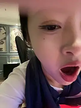 MengMeng0515 live sex cam