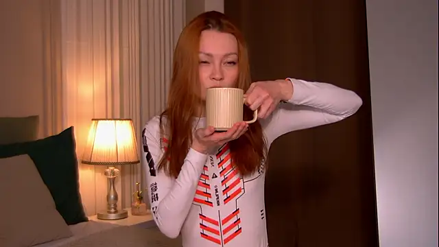 Maya_Ston's cam snapshot