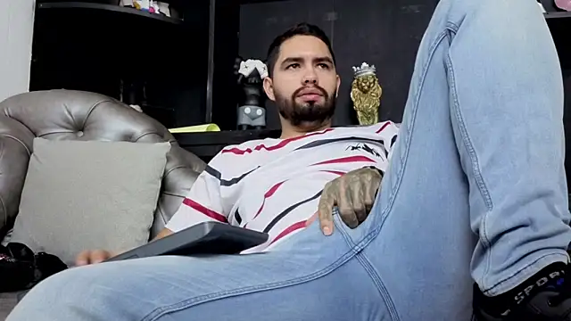 matteosantos live sex cam