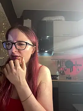 coy_girl_'s cam snapshot