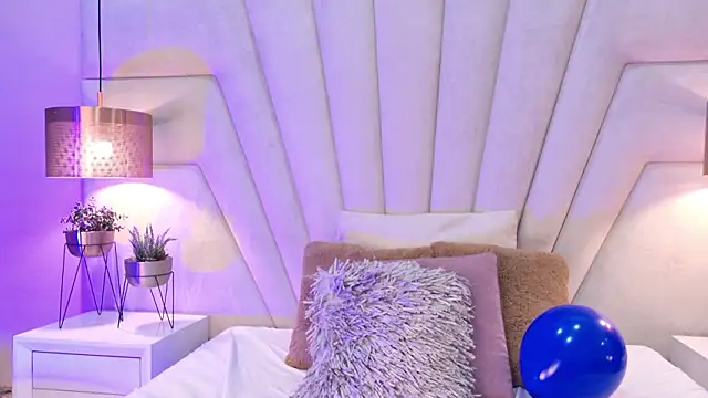 JuliaaVega's cam snapshot