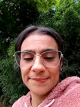 Leslly_'s cam snapshot