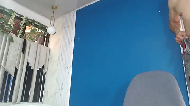 Morganandmegan's cam snapshot