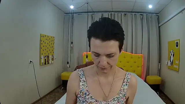 AvaSaturnian's cam snapshot