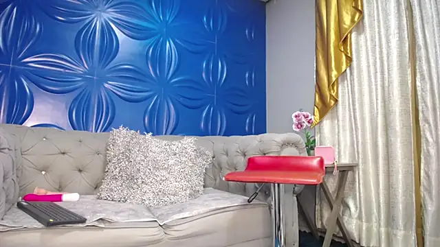 JolieDuvalle's cam snapshot