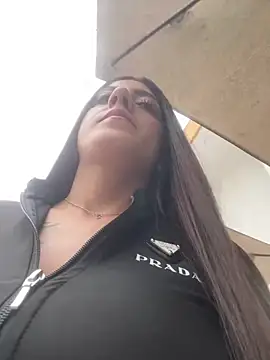 ElectraPink_'s cam snapshot