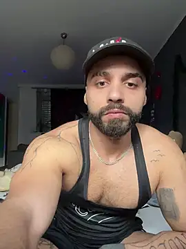 1Richrichard1's cam snapshot