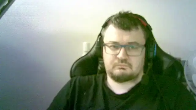 SirAbuser's cam snapshot