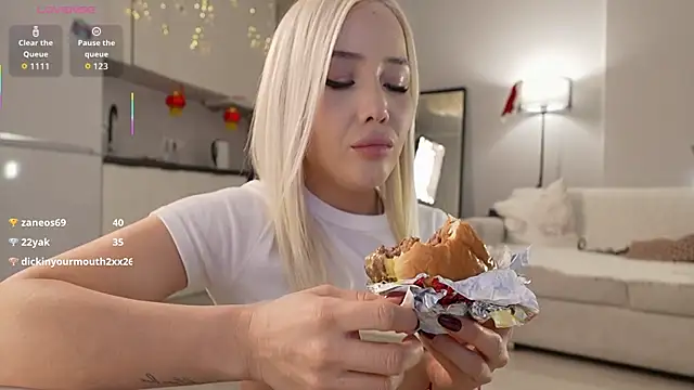 yoursecretloveee live sex cam