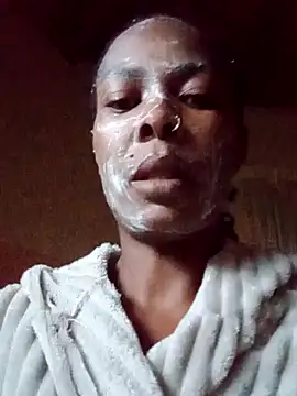 Pretty_miss_devilxxx35's cam snapshot