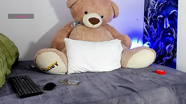 boyc022_'s cam snapshot