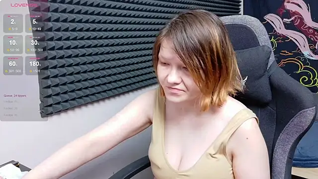 Nora_lovvvv's cam snapshot