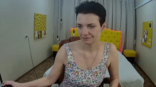 AvaSaturnian's cam snapshot